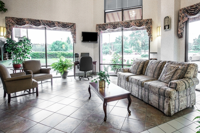 Imagen de los interiores del Hotel Econo Lodge South. Foto 11