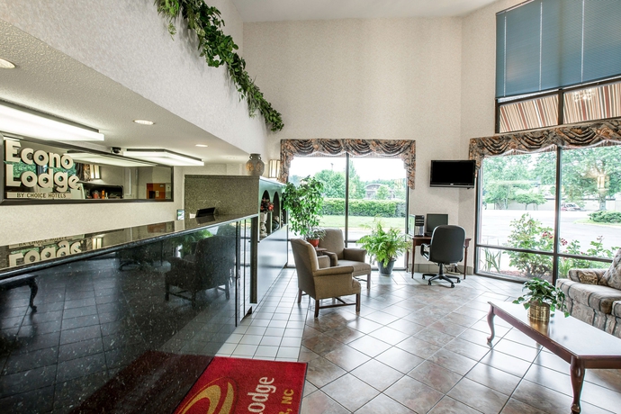 Imagen de los interiores del Hotel Econo Lodge South. Foto 15