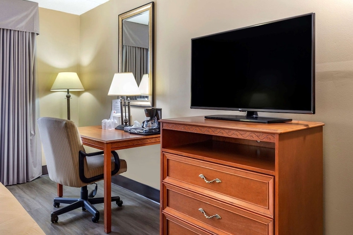 Imagen de la habitación del Hotel Econo Lodge Southern Pines. Foto 16