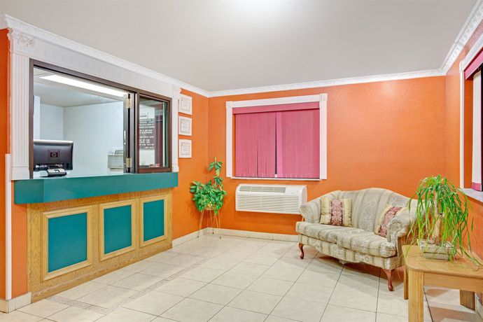 Imagen de los interiores del Hotel Econo Lodge Spotsylvania Town Center. Foto 16