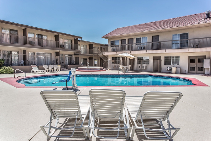 Imagen de la piscina del Hotel Econo Lodge St George, St. George. Foto 15