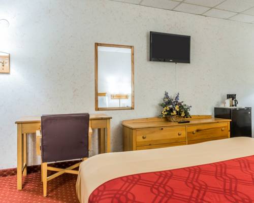 Imagen de la habitación del Hotel Econo Lodge Stewart International Airport. Foto 7