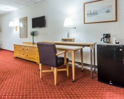 Imagen de la habitación del Hotel Econo Lodge Stewart International Airport. Foto 8