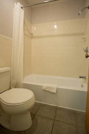 Imagen de la habitación del Hotel Econo Lodge Sturbridge Route 20. Foto 6