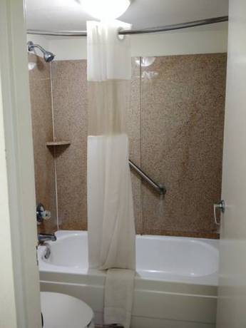 Imagen de la habitación del Hotel Econo Lodge Thomasville. Foto 5