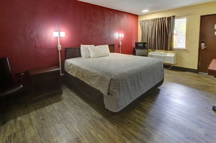 Imagen de la habitación del Hotel Econo Lodge Town Center. Foto 8