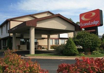 Imagen de la habitación del Hotel Econo Lodge Traverse City. Foto 2