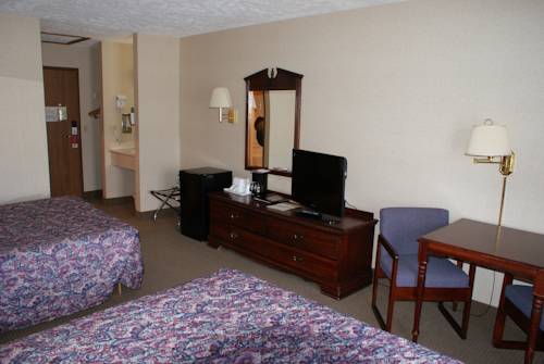 Imagen de la habitación del Hotel Econo Lodge Traverse City. Foto 4