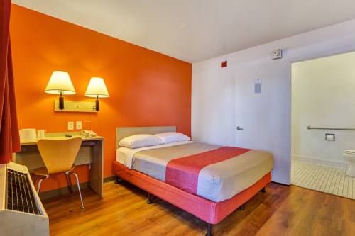 Imagen de la habitación del Hotel Econo Lodge, Vallejo. Foto 10