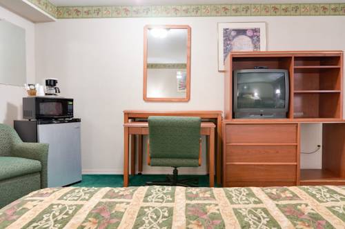 Imagen de la habitación del Hotel Econo Lodge Vancouver. Foto 3