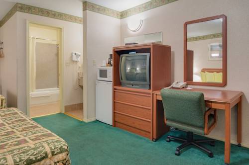 Imagen de la habitación del Hotel Econo Lodge Vancouver. Foto 11