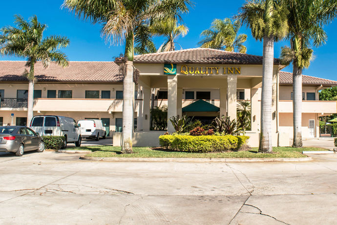 Imagen de la piscina del Hotel Econo Lodge Vero Beach - Downtown. Foto 15