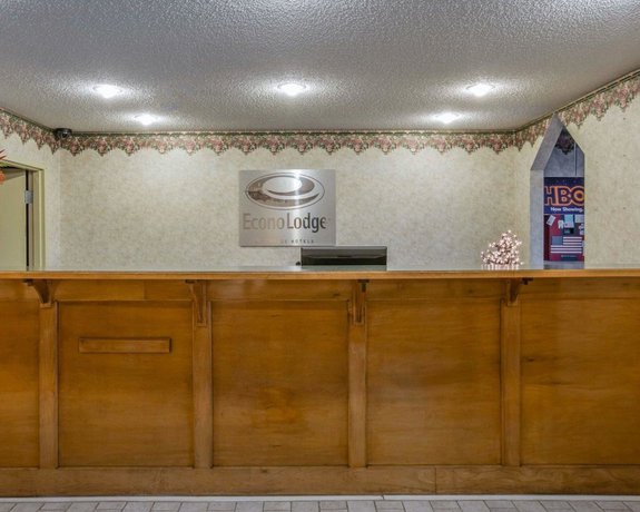 Imagen de los interiores del Hotel Econo Lodge Villa Rica. Foto 17