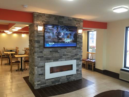Imagen de la habitación del Hotel Econo Lodge White Pine. Foto 5