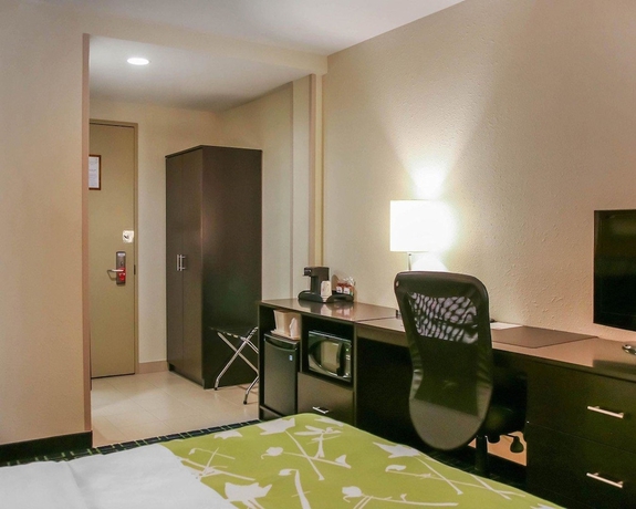 Imagen de la habitación del Hotel Econo Lodge Winnipeg South. Foto 7