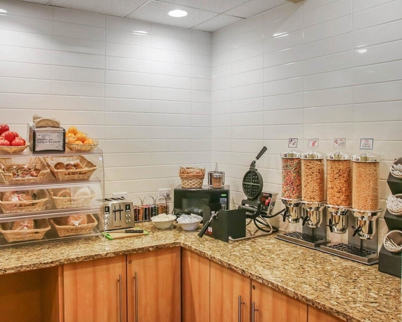 Imagen del bar/restaurante del Hotel Econo Lodge Winnipeg South. Foto 3