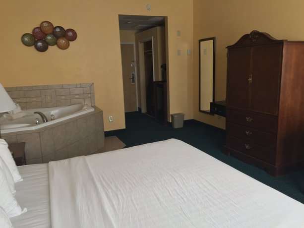 Imagen de la habitación del Hotel Econo Lodge Winter Haven Chain Of Lakes. Foto 5