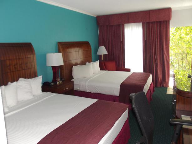 Imagen de la habitación del Hotel Econo Lodge Winter Haven Chain Of Lakes. Foto 6