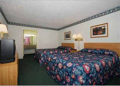 Imagen de la habitación del Hotel Econo Lodge Worthington. Foto 6