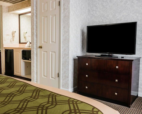 Imagen de la habitación del Hotel Econo Lodge and Suites, Grand Rapids. Foto 16