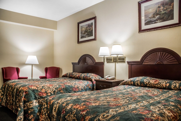 Imagen de la habitación del Hotel Econo Lodge and Suites, Syracuse. Foto 10