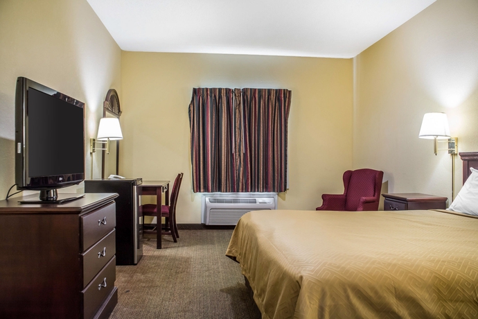 Imagen de la habitación del Hotel Econo Lodge and Suites, Syracuse. Foto 11