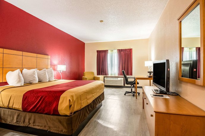 Imagen de la habitación del Hotel Econo Lodge at Wanamaker. Foto 9