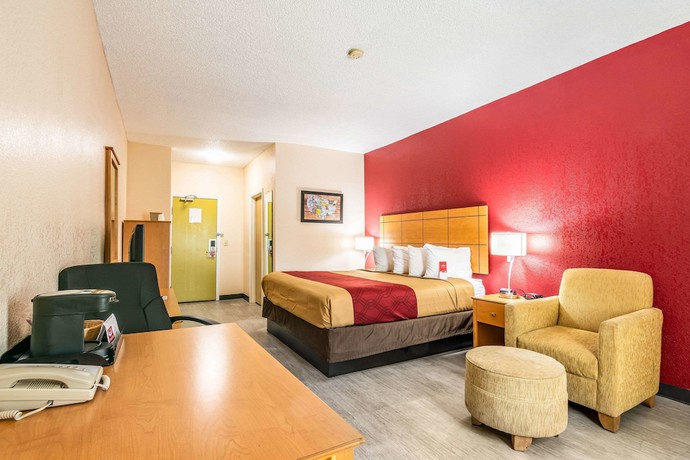 Imagen de la habitación del Hotel Econo Lodge at Wanamaker. Foto 15