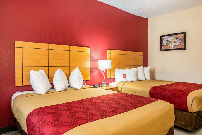 Imagen de la habitación del Hotel Econo Lodge at Wanamaker. Foto 16