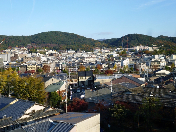Imagen de la habitación del Hotel Econo-Inn Kyoto. Foto 12