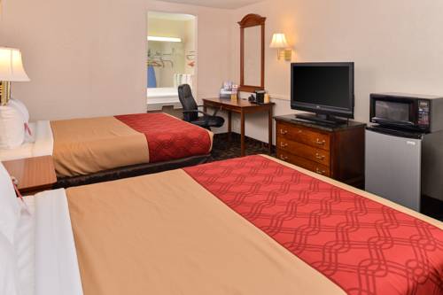 Imagen de la habitación del Hotel Econolodge Bellmawr. Foto 4