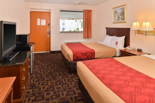Imagen de la habitación del Hotel Econolodge Bellmawr. Foto 11