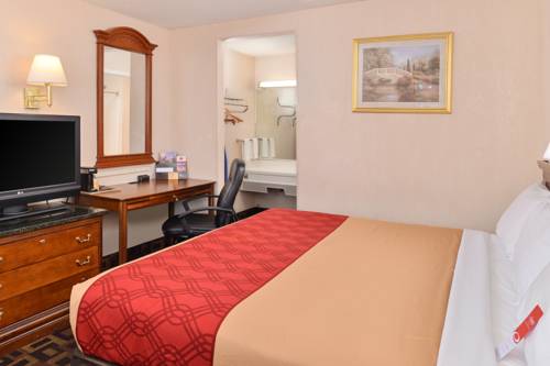 Imagen de la habitación del Hotel Econolodge Bellmawr. Foto 13