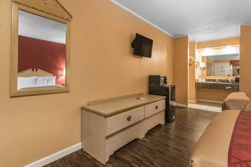 Imagen de la habitación del Hotel Econolodge Cornersville. Foto 8