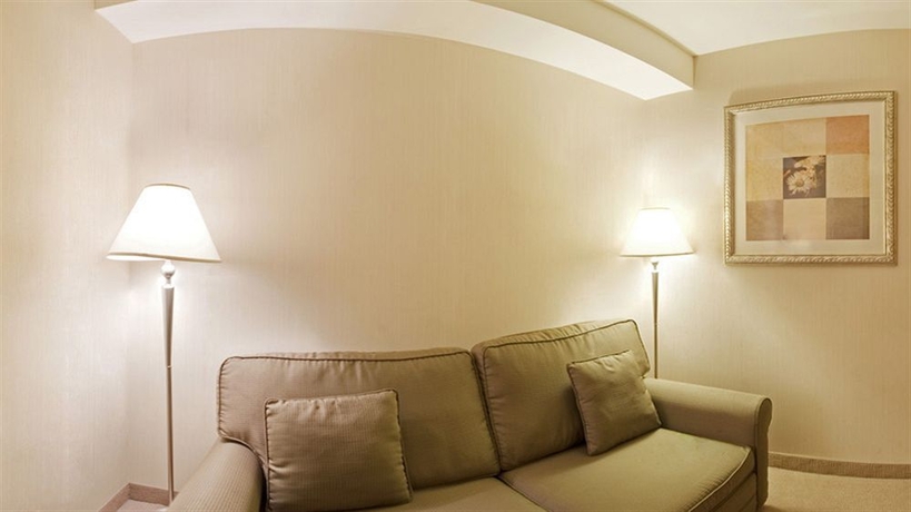 Imagen de los interiores del Hotel Econolodge Downtown Toronto. Foto 13