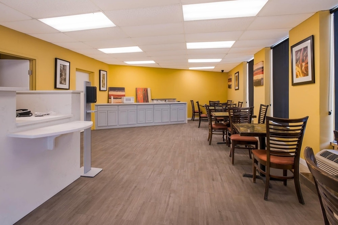 Imagen de los interiores del Hotel Econolodge Gretna. Foto 14