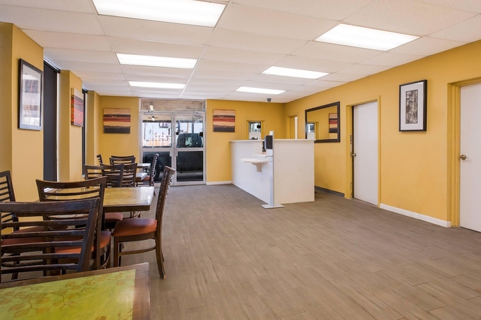 Imagen de los interiores del Hotel Econolodge Gretna. Foto 16