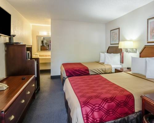 Imagen de la habitación del Hotel Econolodge Historic. Foto 3