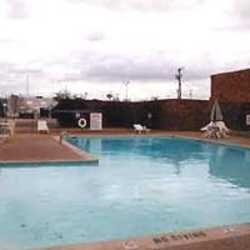 Imagen general del Hotel Econolodge Inn & Suites Alexandria. Foto 3