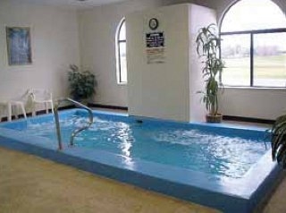Imagen de la piscina del Hotel Econolodge Inn & Suites Wichita. Foto 4