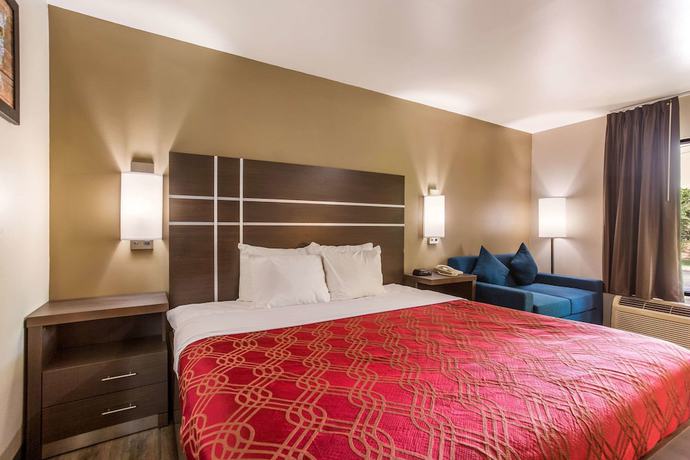 Imagen de la habitación del Hotel Econolodge Inn and Suites - Murfreesboro I-24 Exit 78B. Foto 8