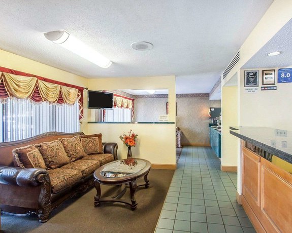 Imagen de los interiores del Hotel Econolodge Inn and Suites - Murfreesboro I-24 Exit 78B. Foto 20