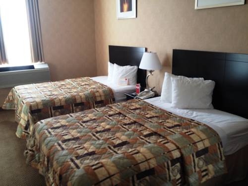 Imagen de la habitación del Hotel Econolodge Woodstock. Foto 7