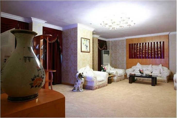 Imagen de la habitación del Hotel Economic Trade. Foto 8