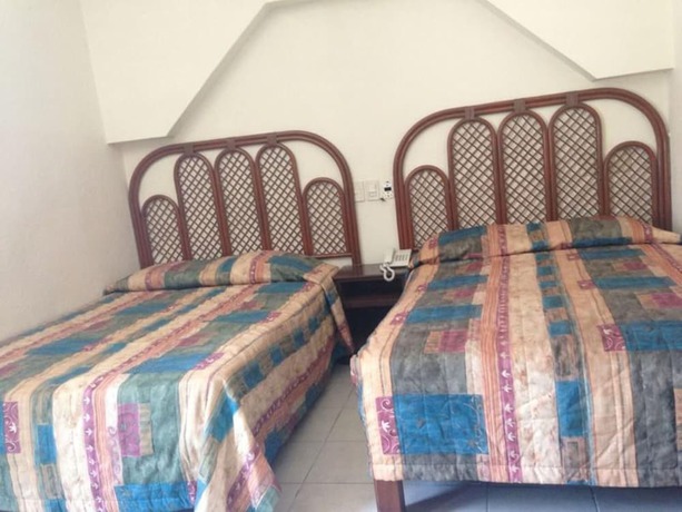 Imagen de la habitación del Hotel Economico Mallorca. Foto 13