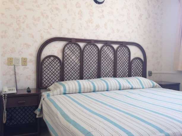 Imagen de la habitación del Hotel Economico Mallorca. Foto 14