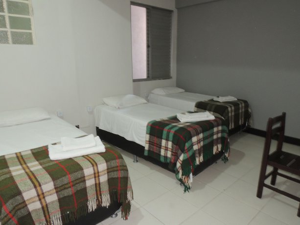 Imagen de la habitación del Hotel Economy 888 - By UP - Pr&oacute;ximo a Pra&ccedil;a da Esta&ccedil;&atilde;o e Rodovi&aacute;ria. Foto 13