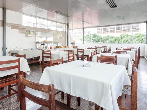 Imagen del bar/restaurante del Hotel Economy 888 - By UP - Próximo a Praça da Estação e Rodoviária. Foto 1