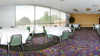 Imagen de la habitación del Hotel Economy Inn And Suites. Foto 5