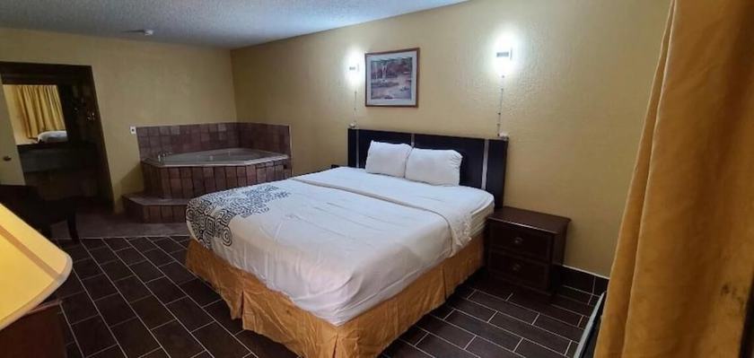 Imagen de la habitación del Hotel Economy Inn And Suites, Tulsa . Foto 13